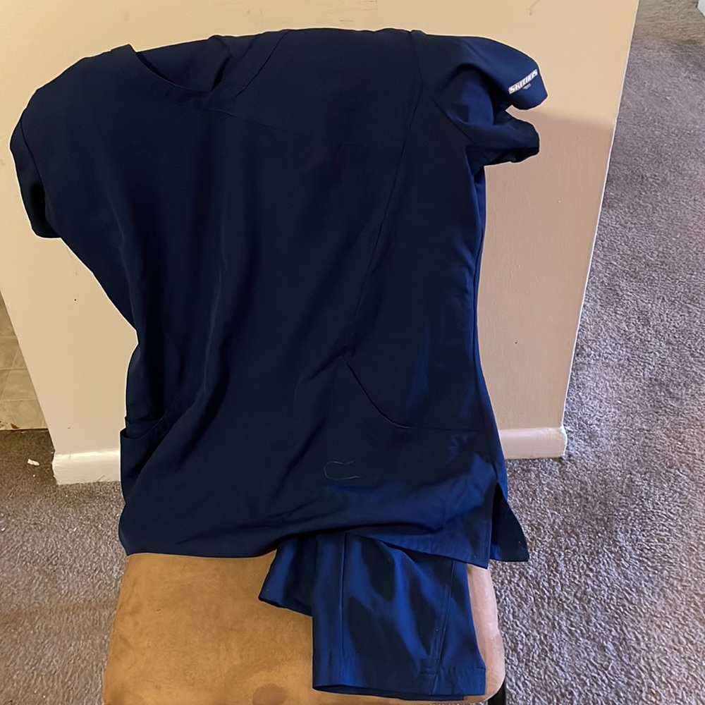 Navy Skechers scrub top and pants set